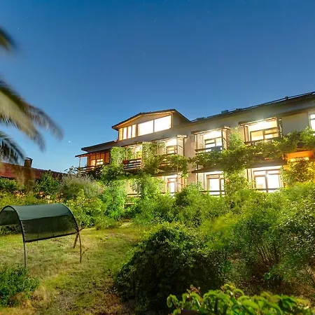 Terrace Konukevi Behram